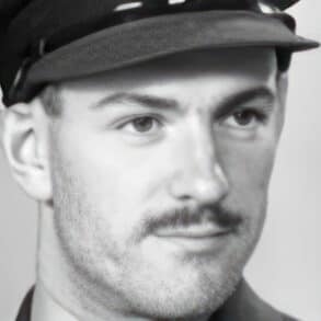 Flight Lieutenant Barry Simpson Herridge Wadham in uniform