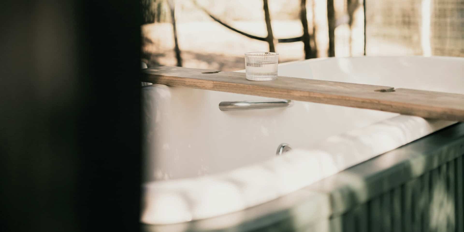 hot tub in garden