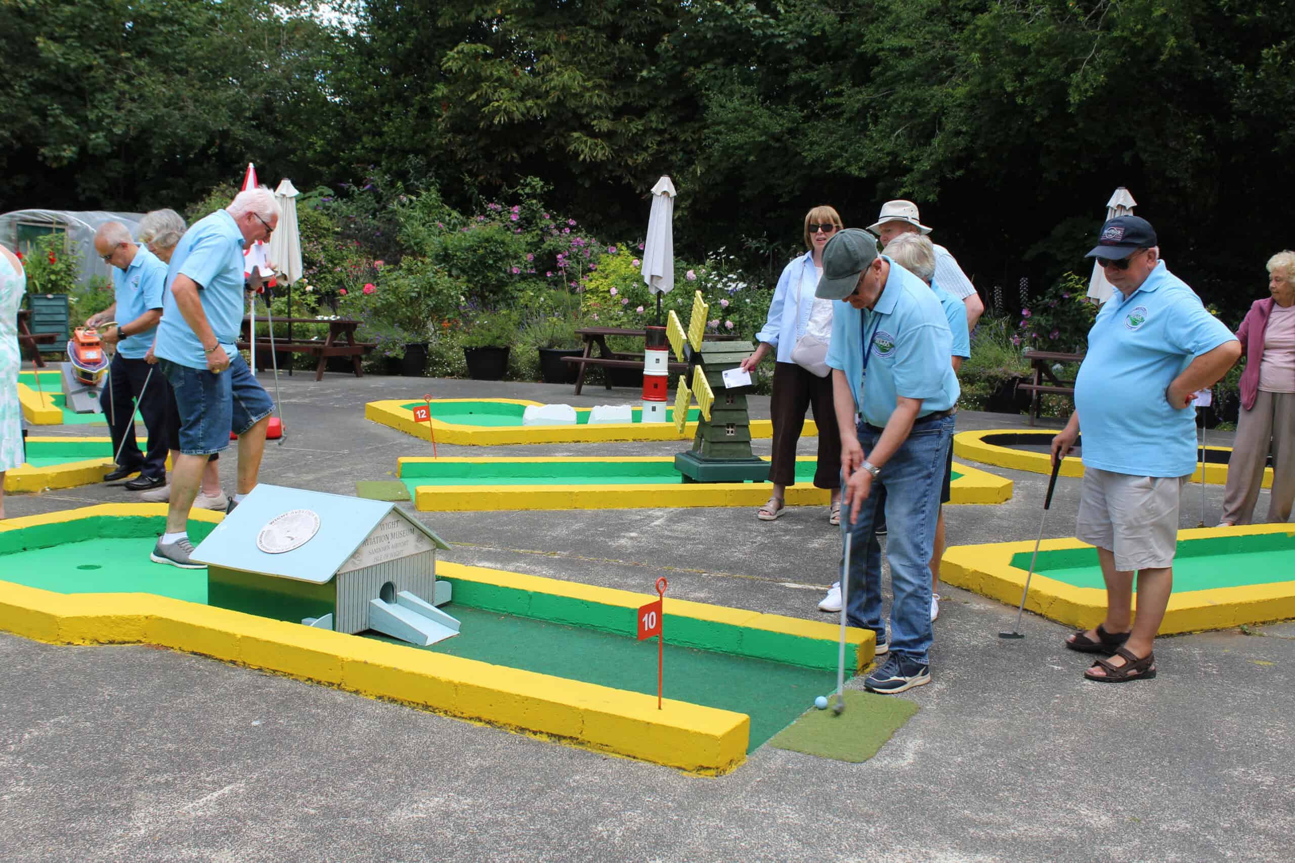 WAM Volunteers playing Hole 10