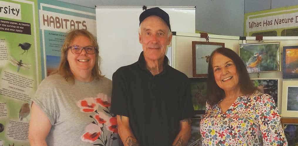 Alexandra, Les and Pamela