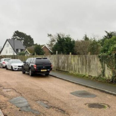 Road view of the application site
