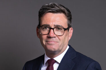 Official portrait of Andy Burnham MP