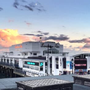 Sandown Pier by Simon Haytack