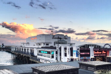 Sandown Pier by Simon Haytack