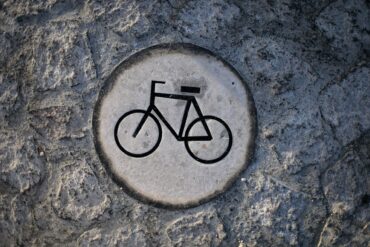 marking of a bicycle on a wall
