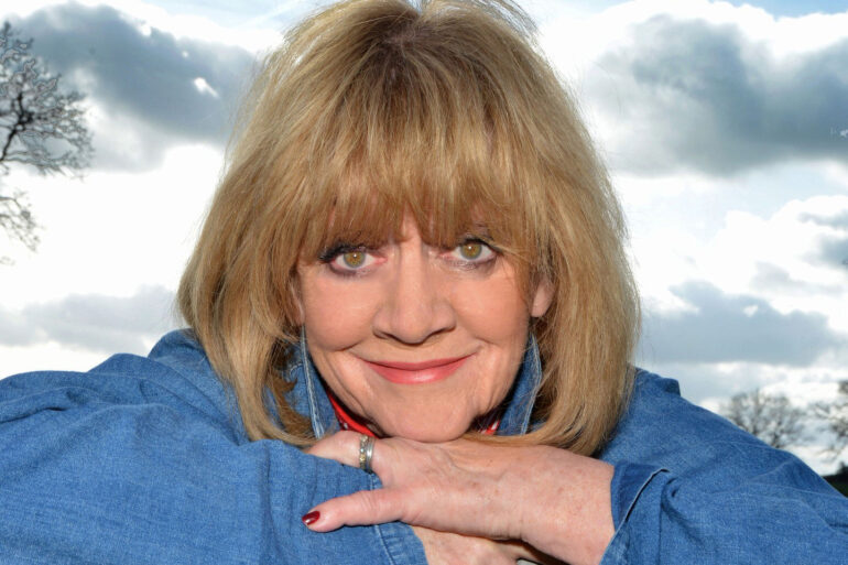 Amanda Barrie