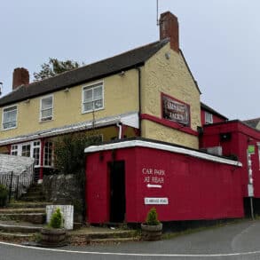 Wroxall pub