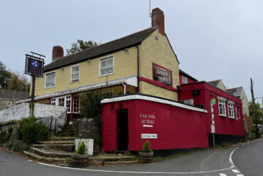 Wroxall pub