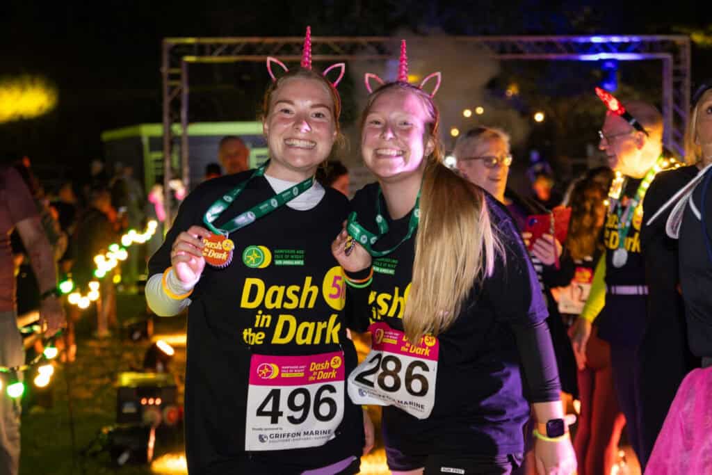 participants in dash in the dark for air ambulance
